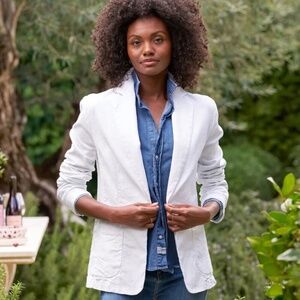 Unworn Frank & Eileen Dublin Tailored Blazer in White